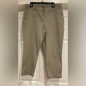 Tommy Bahama Boracay Crop Pants Size 12